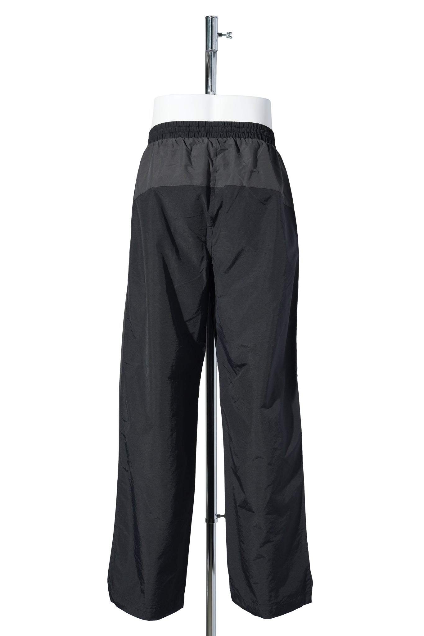 ROSE CREST TRACK PANTS / BLK0041:BLACK DARK GRAY