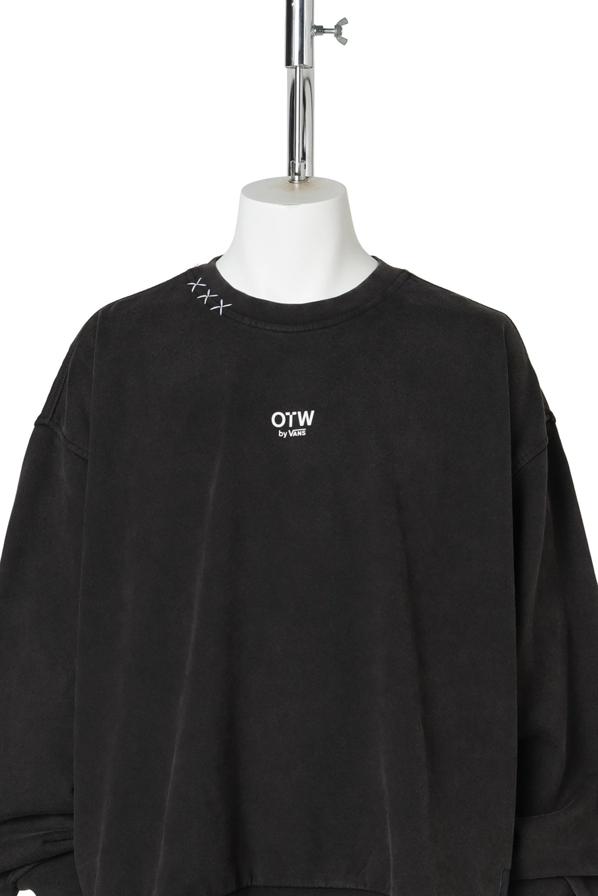 OTW X CHITO SWEATSHIRT / BLACK