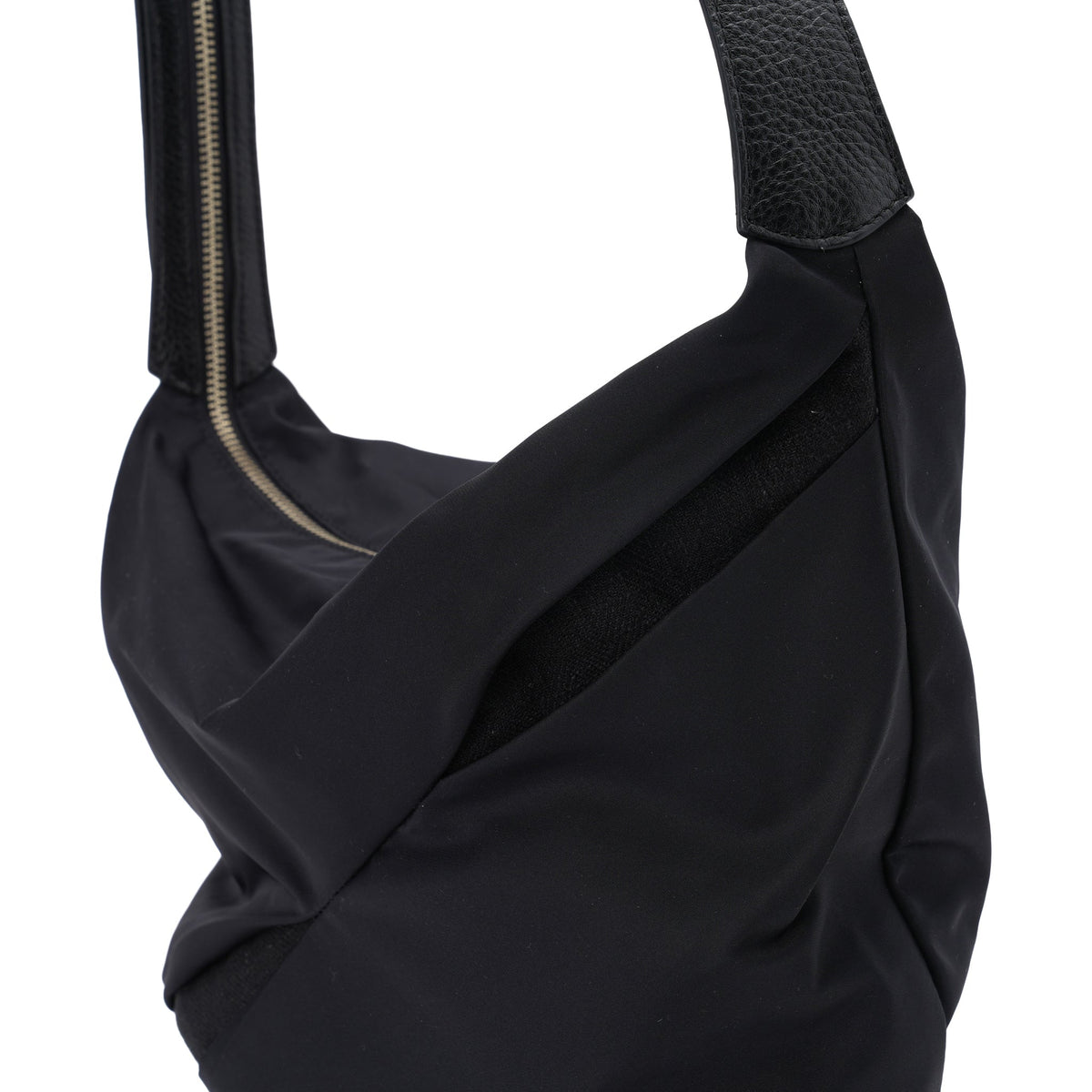 EP.10 02 BAG / BLACK