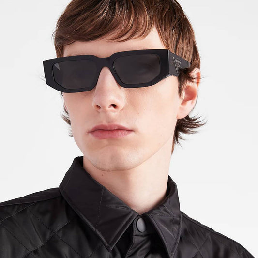 PRADA - NEW DELIVERY