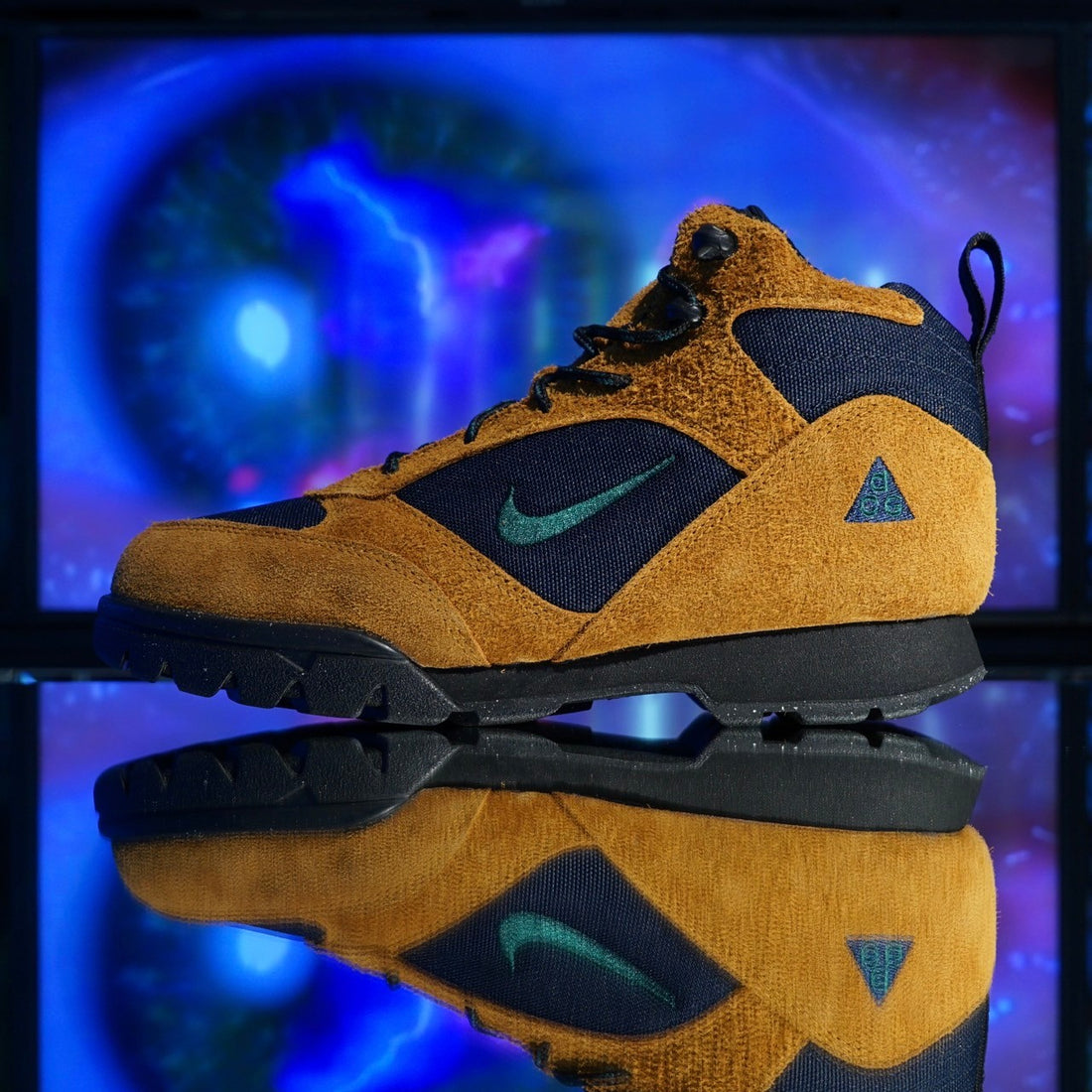NIKE ACG TORRE MID WP - NEW DELIVERY