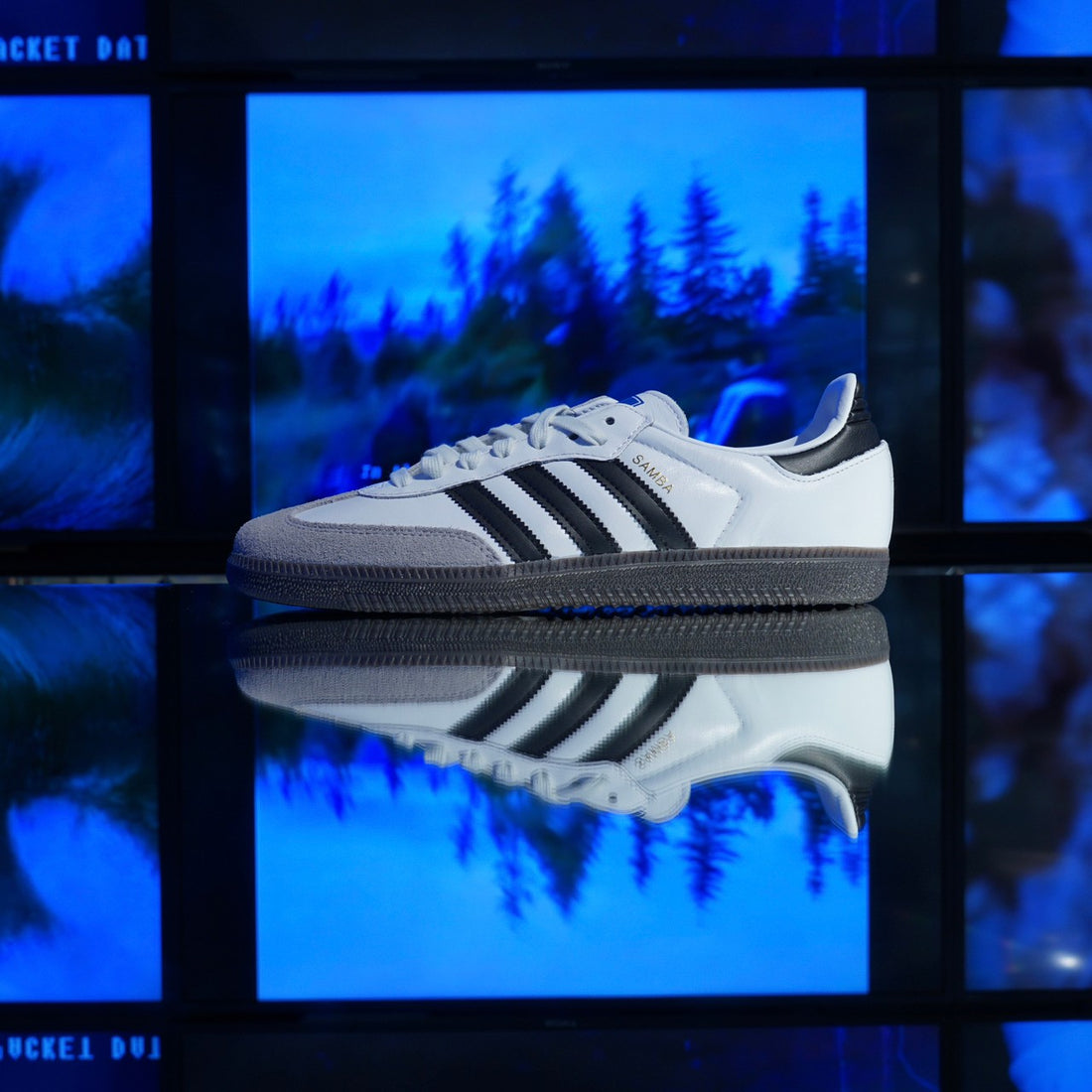 adidas originals - NEW DELIVERY