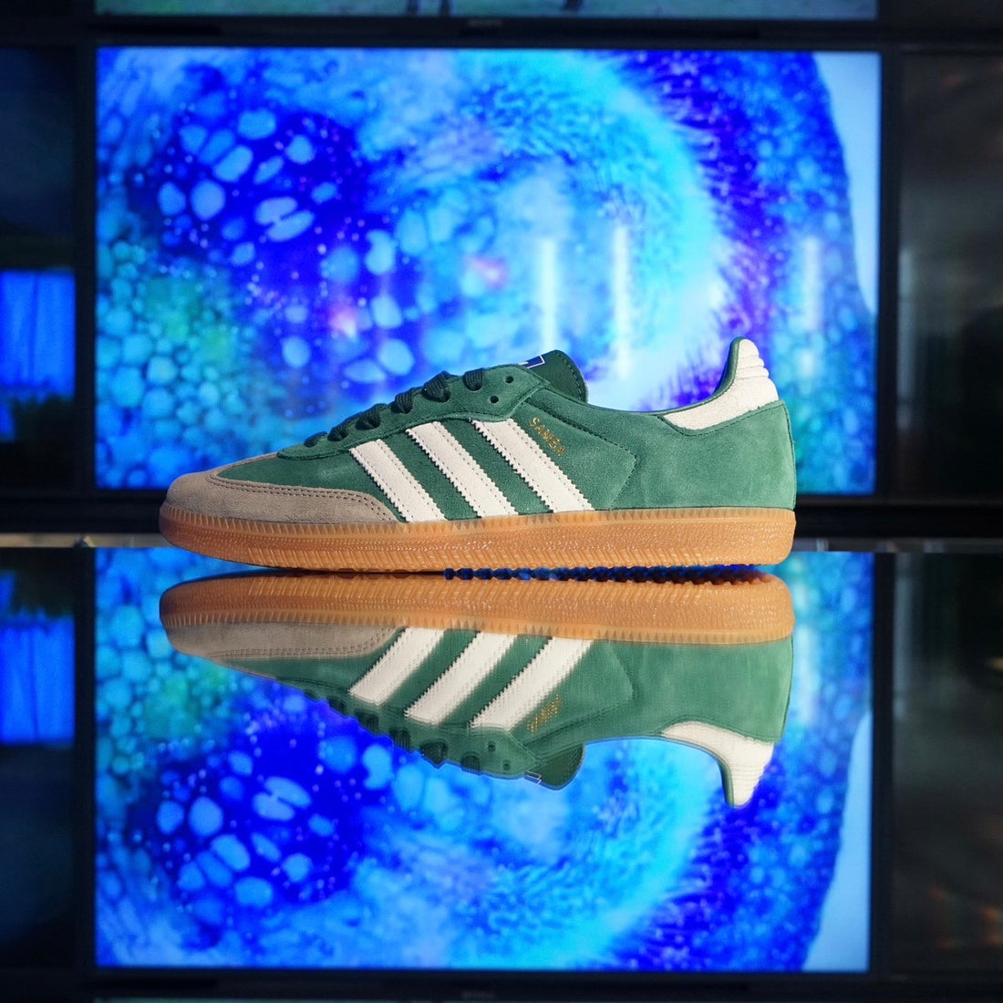 adidas Originals - NEW DELIVERY