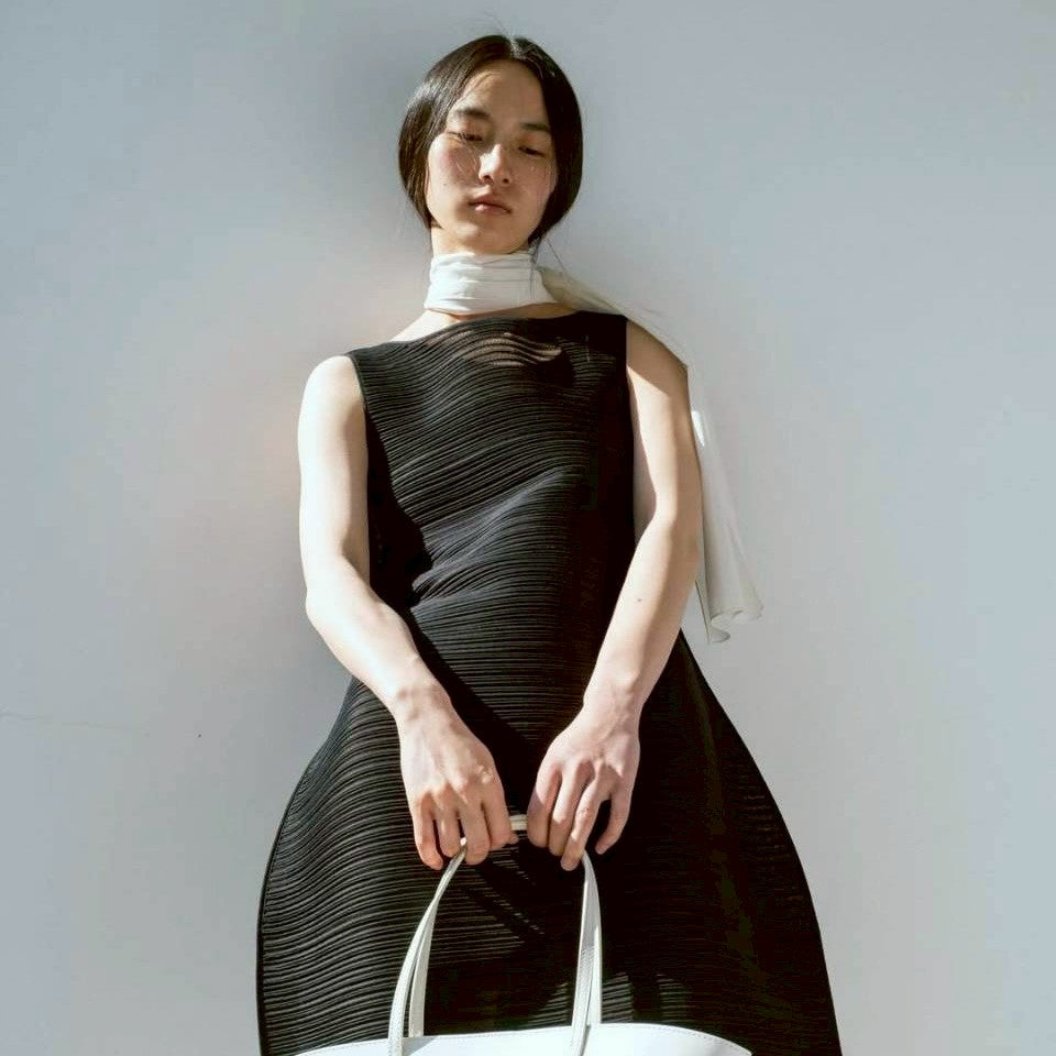 AMOMENTO - NEW DELIVERY