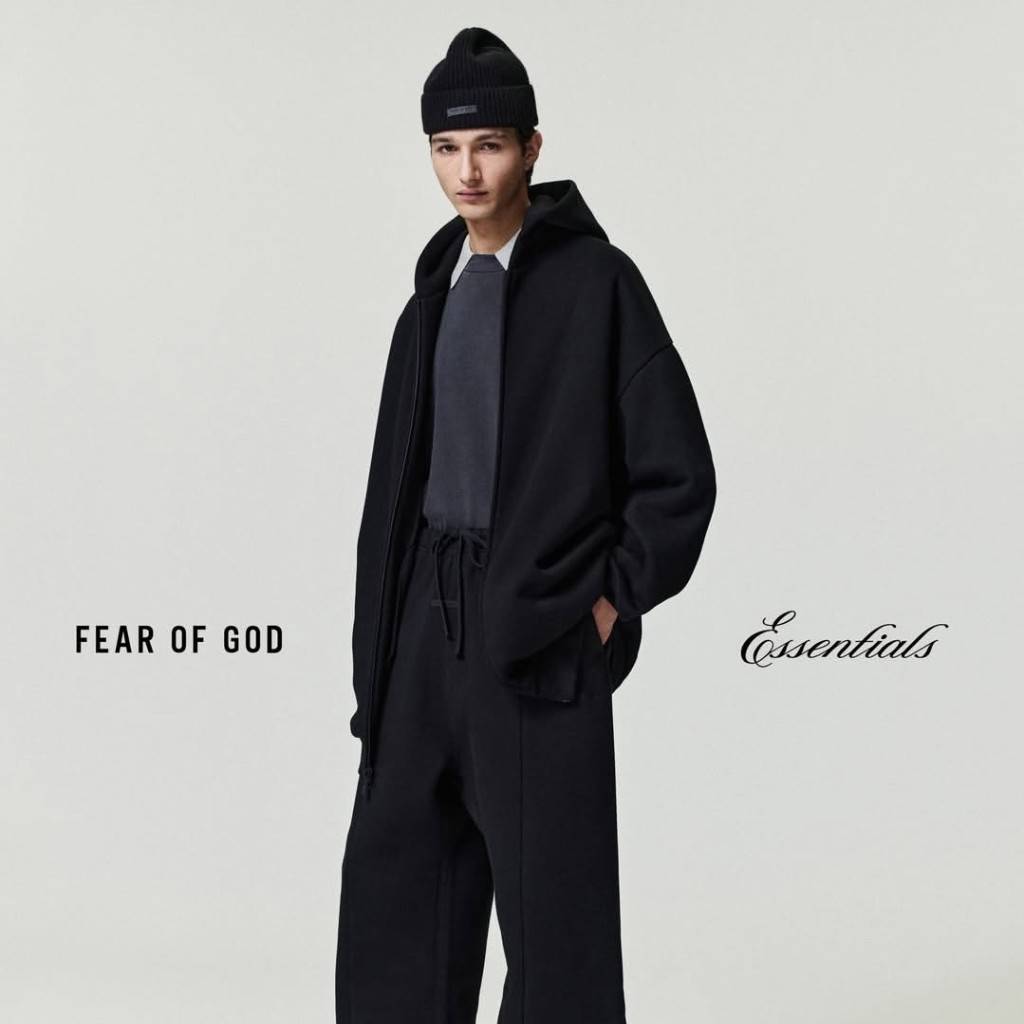 ESSENTIALS - NEW ARRIVAL