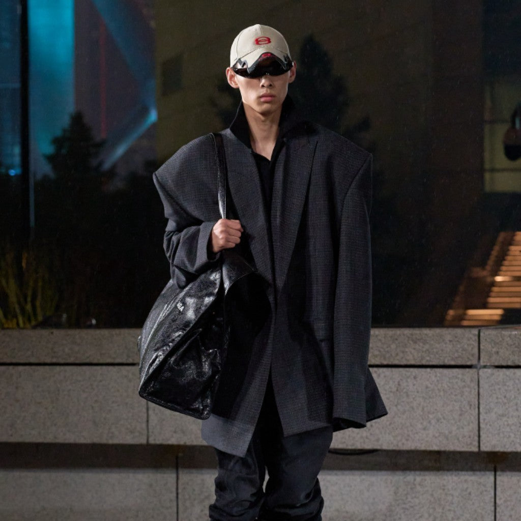 BALENCIAGA - NEW DELIVERY