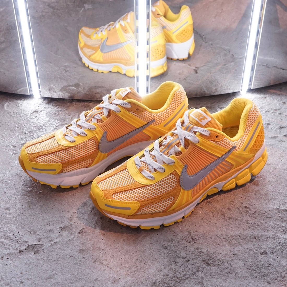 GR8 SNEAKERS REVIEW -NIKE ZOOM VOMERO 5 PRM-