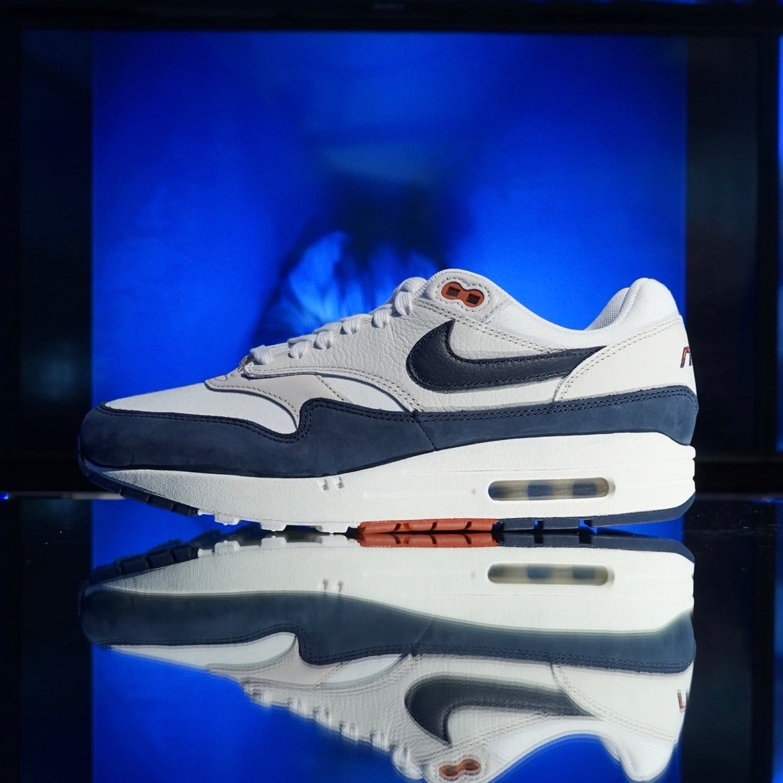 NIKE WMNS AIR MAX 1 LX - NEW DELIVERY