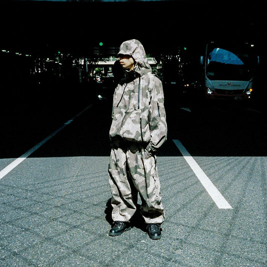 TIGHTBOOTH - NEW DELIVERY