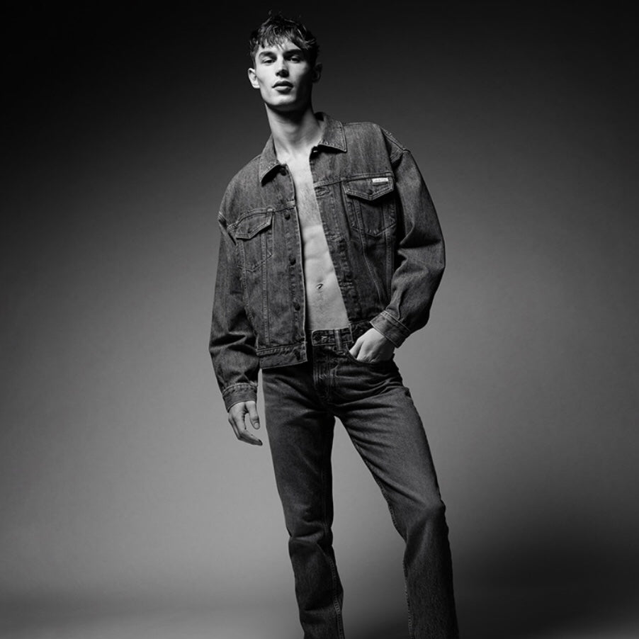 Calvin Klein - NEW DELIVERY