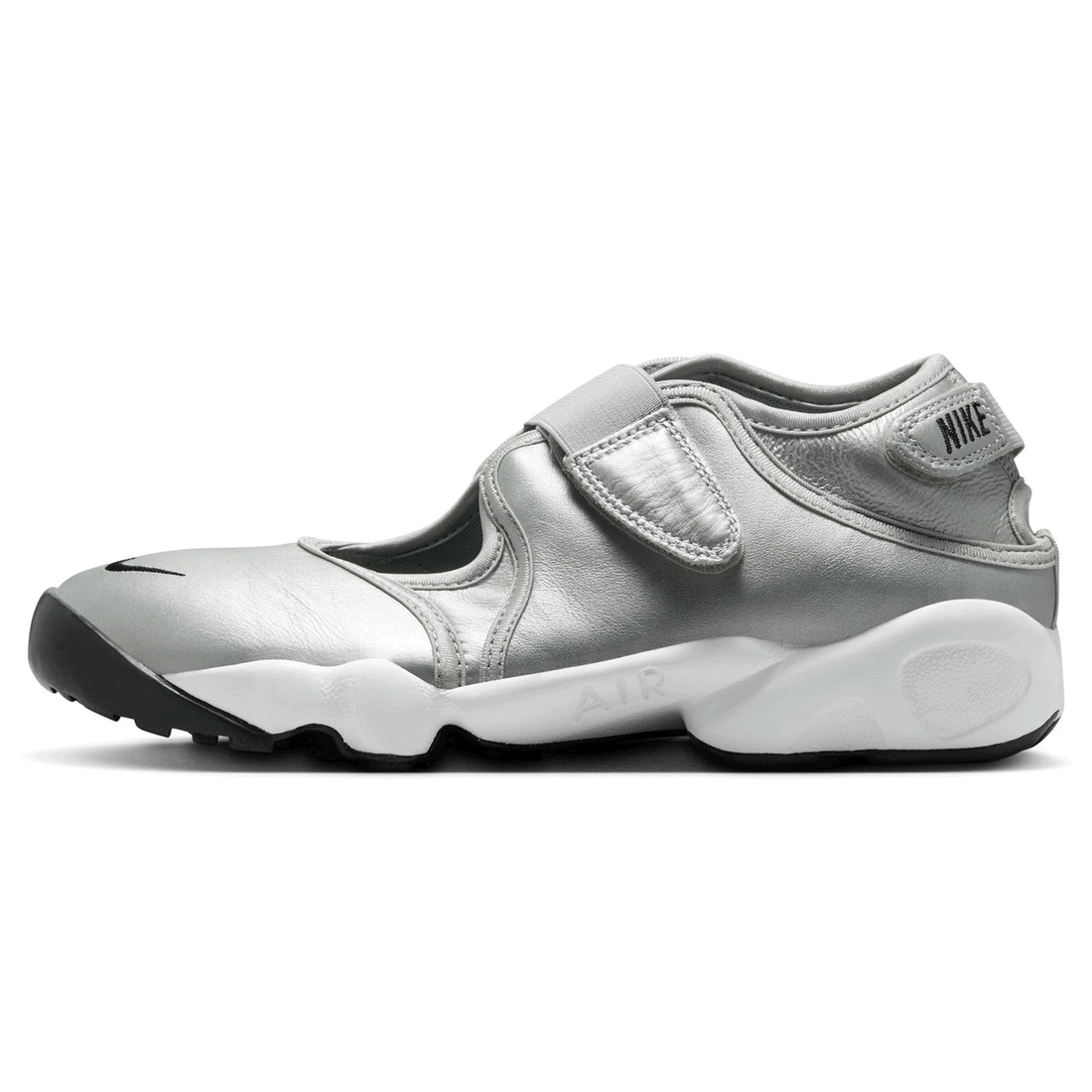 NIKE - NEW DELIVERY