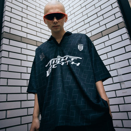 TIGHTBOOTH - NEW ARRIVAL