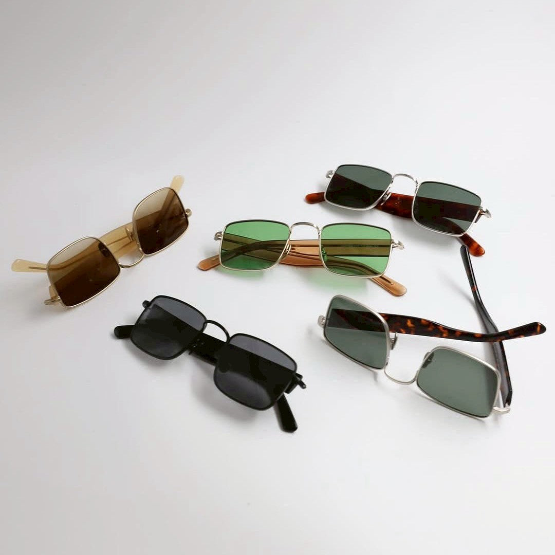WAITING FOR THE SUN - NEW DELIVERY