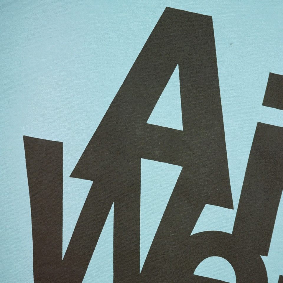 STRONG GRAPHICS - NEW DELIVERY