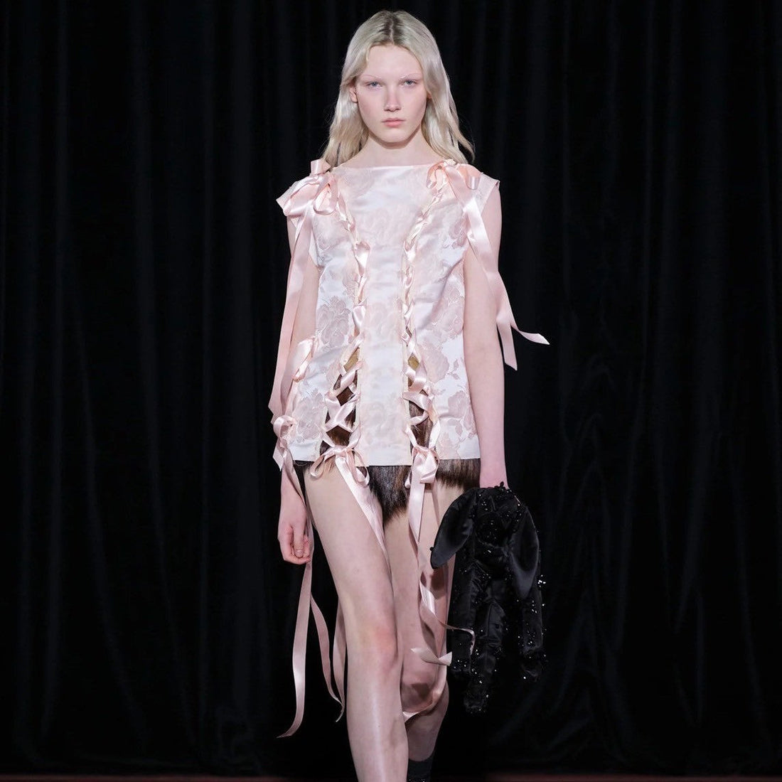 Simone Rocha - NEW DELIVERY