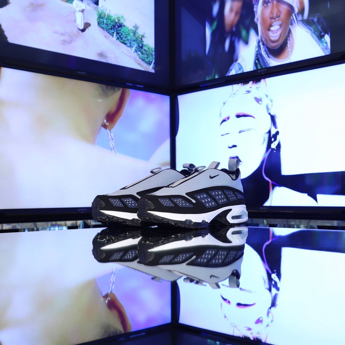 NIKE - NEW DELIVERY