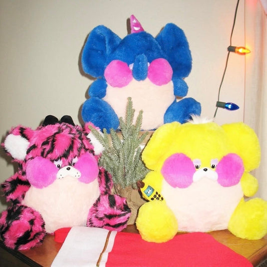 Plushie Love - NEW to GR8