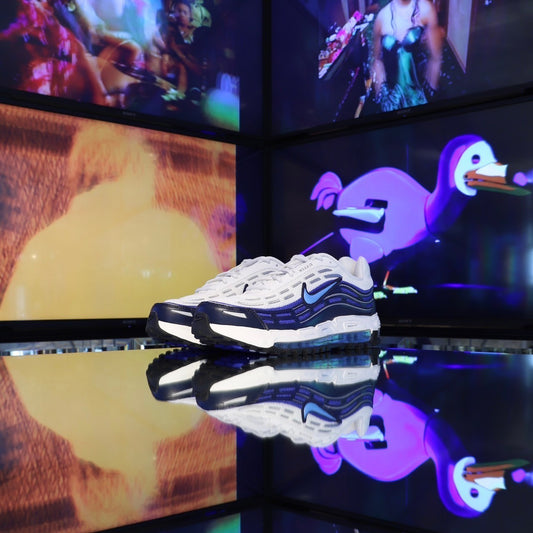 NIKE - NEW DELIVERY