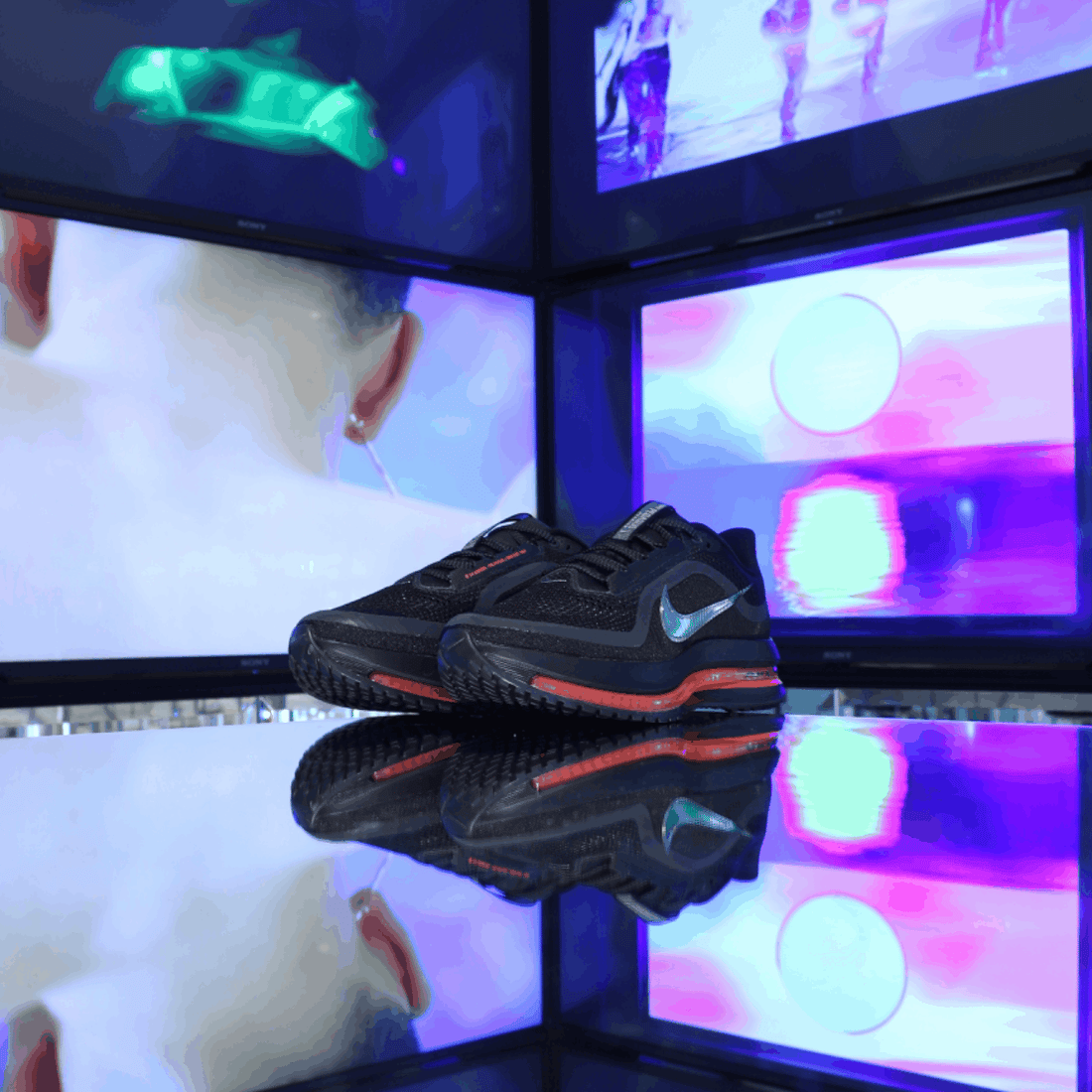 NIKE - NEW DELIVERY