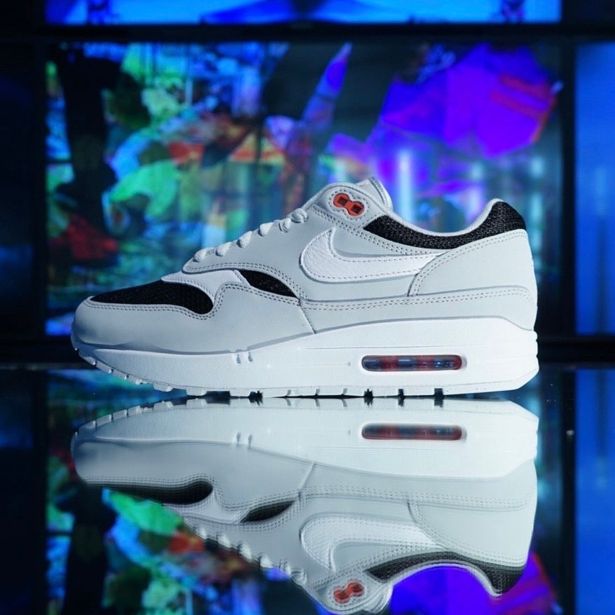 NIKE - NEW DELIVERY