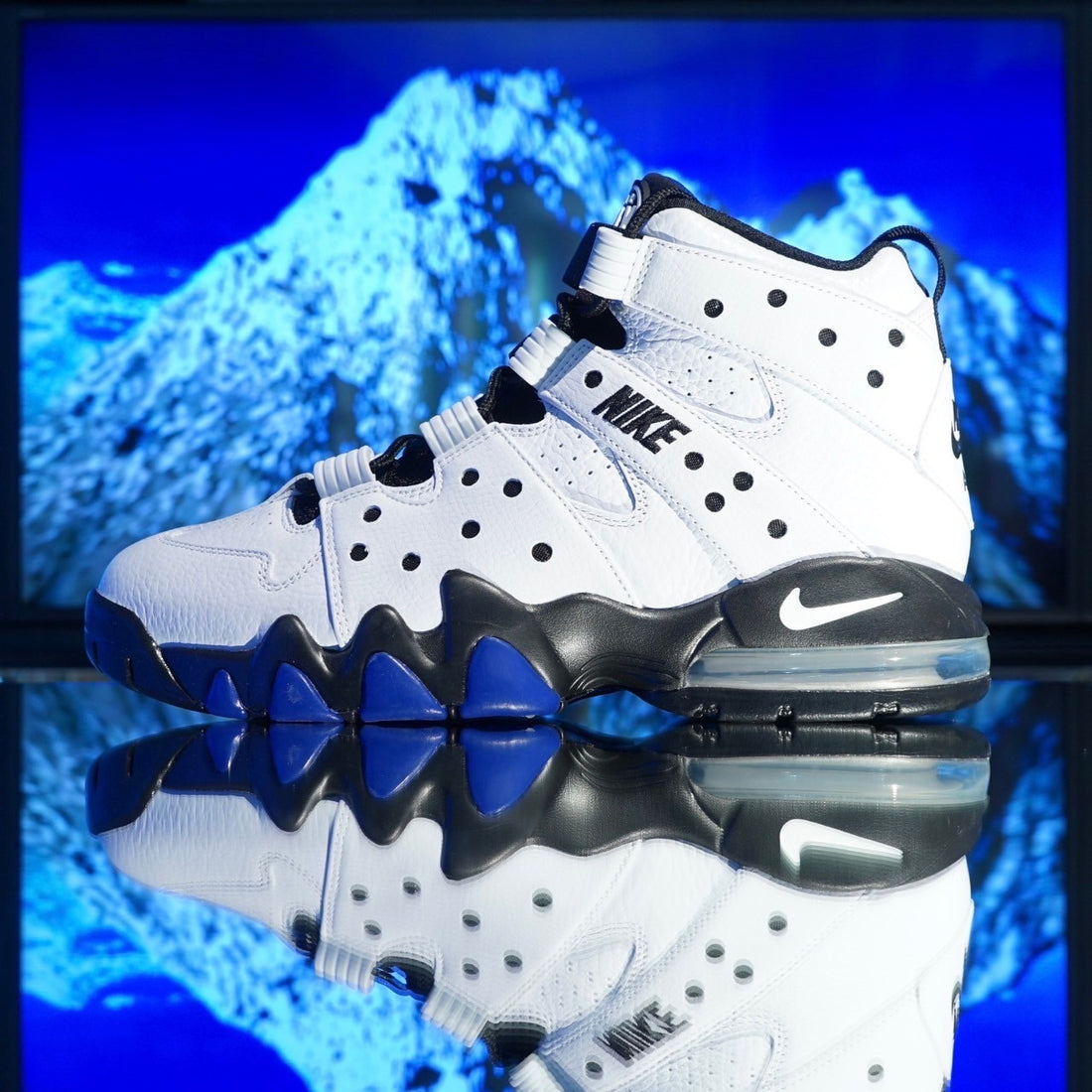 NIKE - NEW DELIVERY