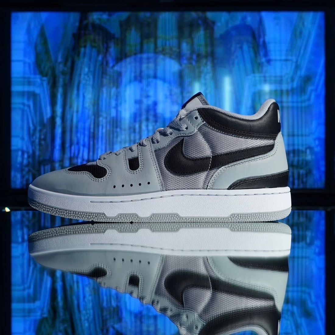 NIKE - NEW DELIVERY