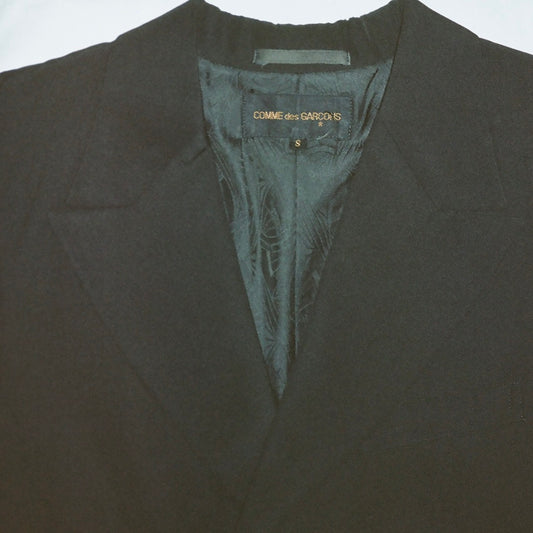 COMME DES GARÇONS - NEW DELIVERY
