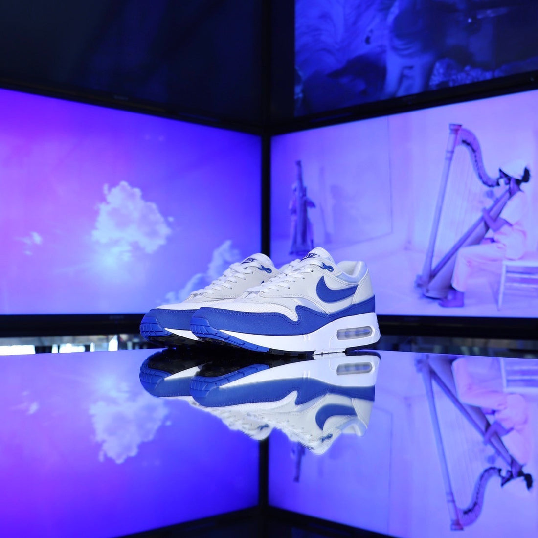 NIKE - NEW DELIVERY