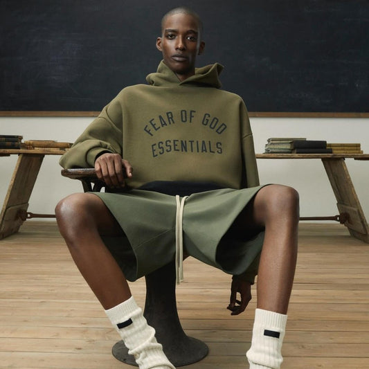 ESSENTIALS - NEW ARRIVAL