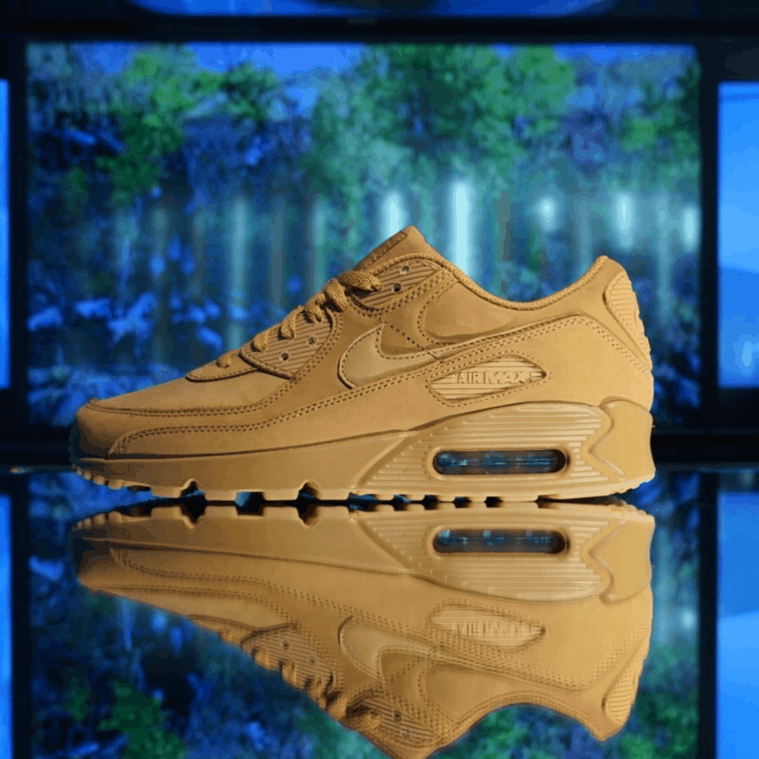 NIKE - NEW DELIVERY