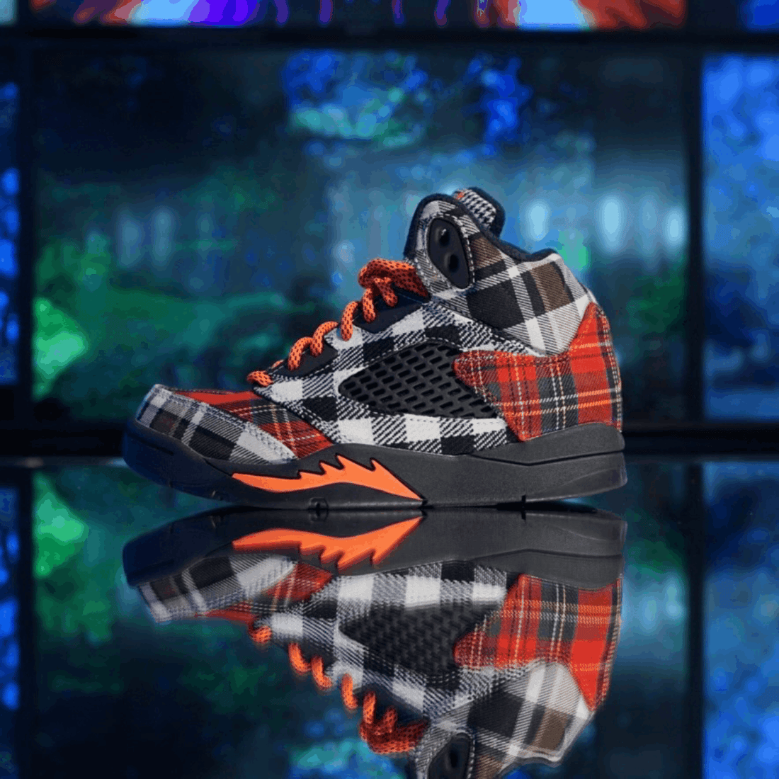 JORDAN BRAND - NEW DELIVERY