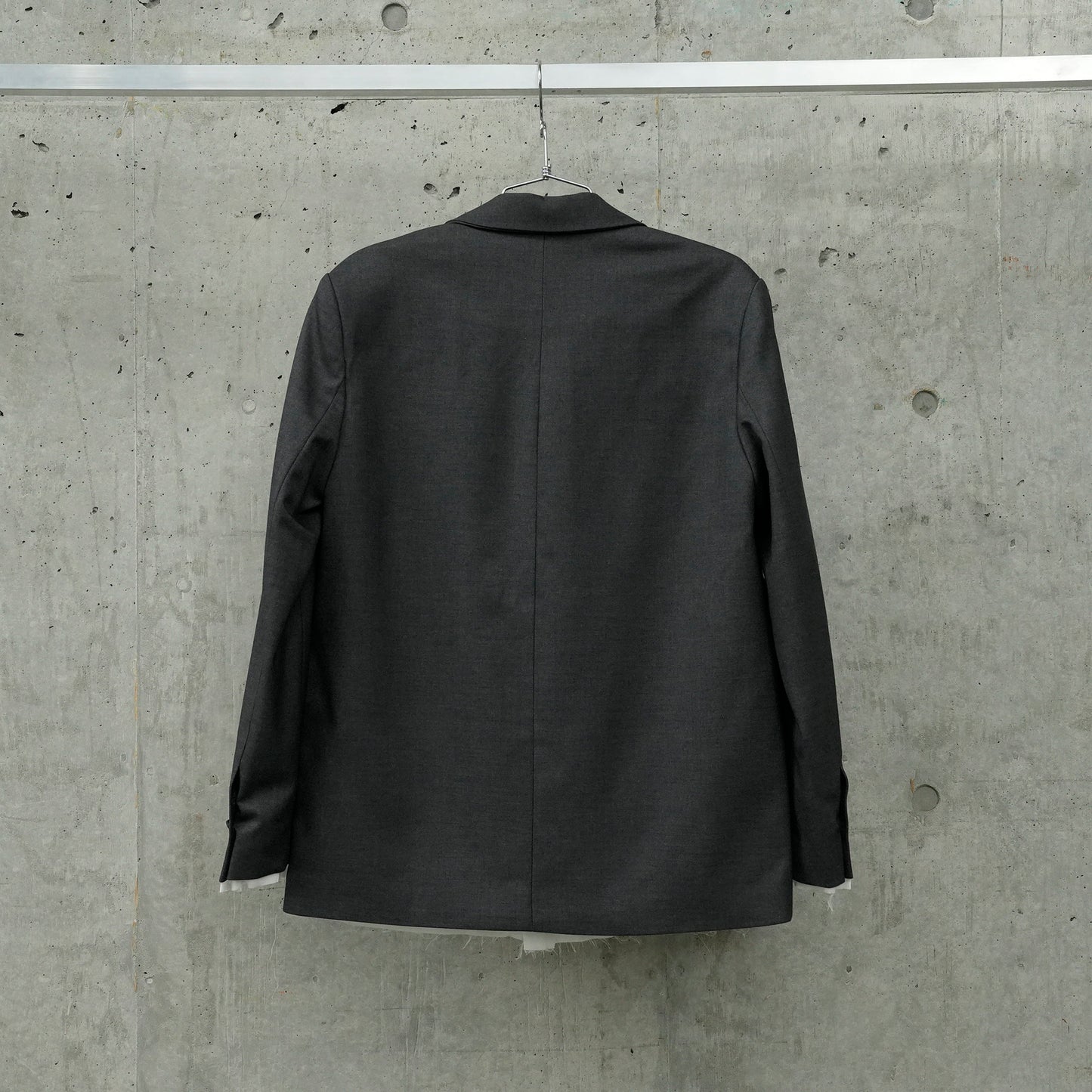 OVERSIZED RAW EDGE JACKET / DEEP GREY