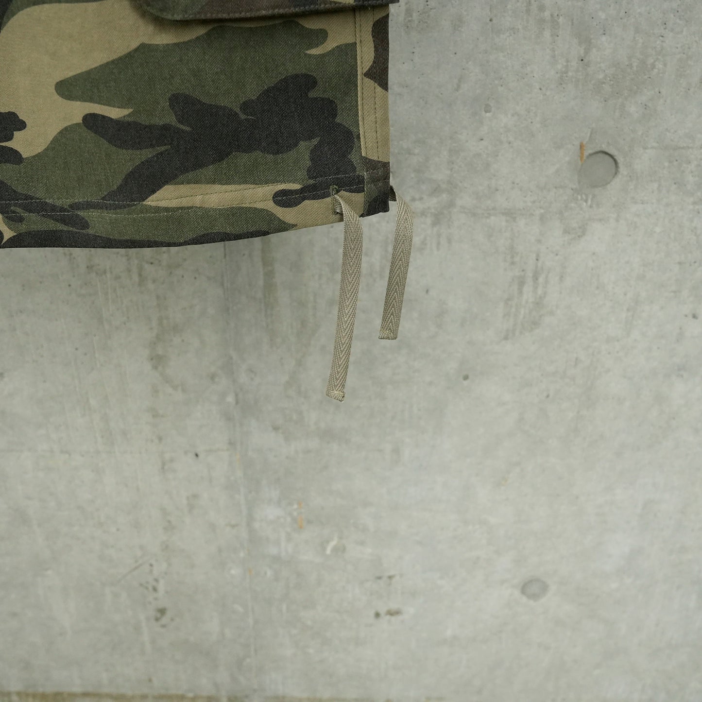 CARGO MIDI PANTS / CAMO