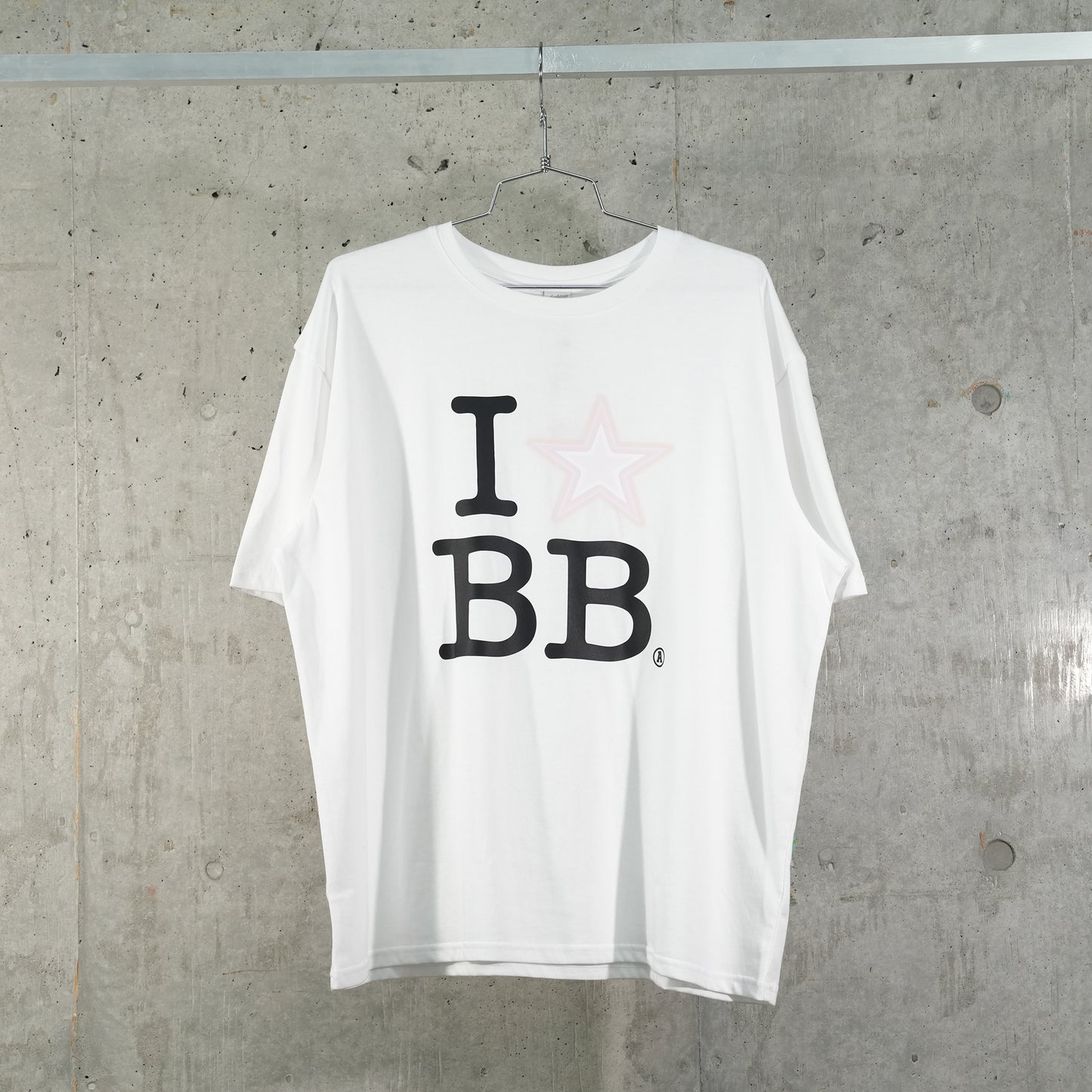 BIBI OVERSIZED T-SHIRT / WHITE