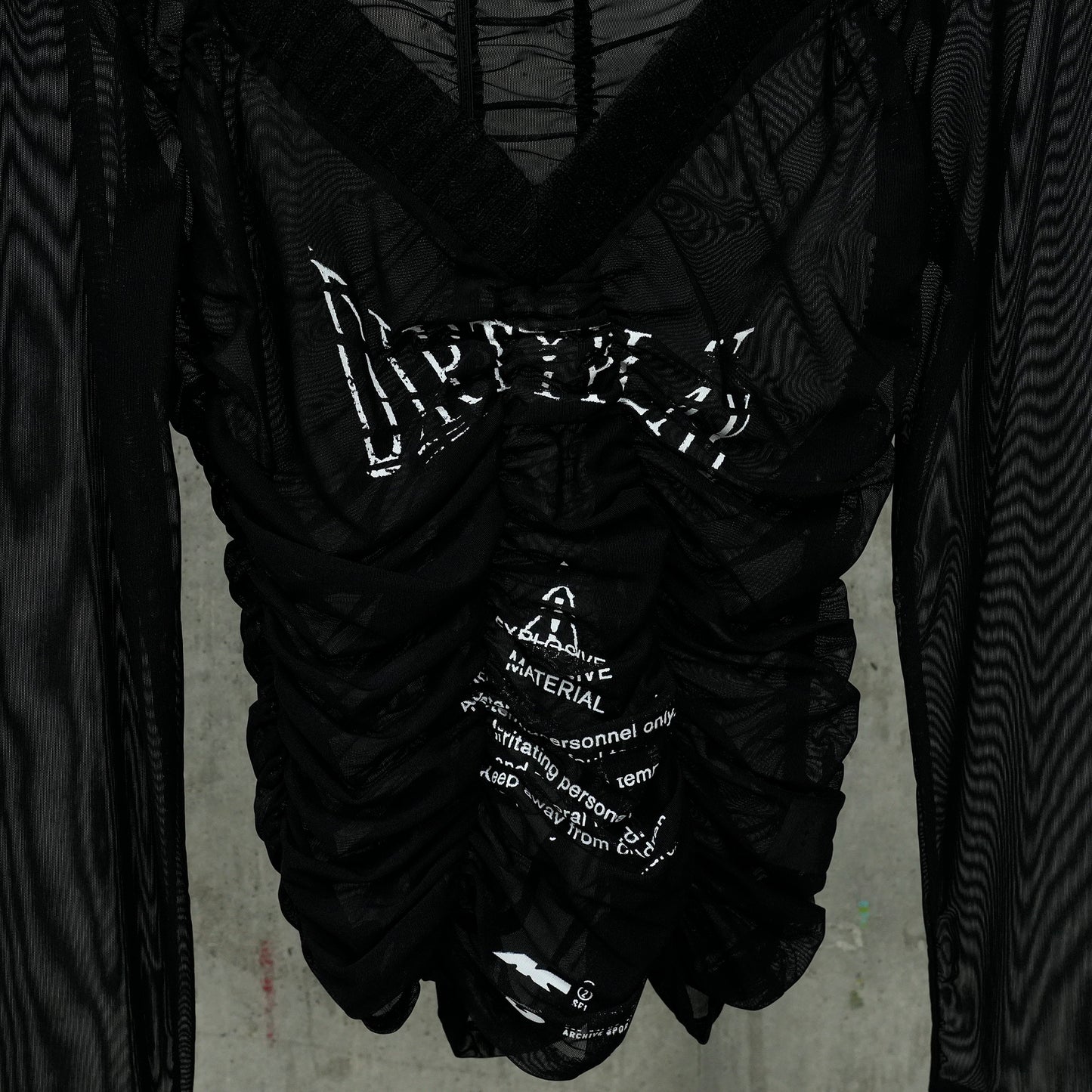 F1 SHIRRING MESH TOP / BLACK