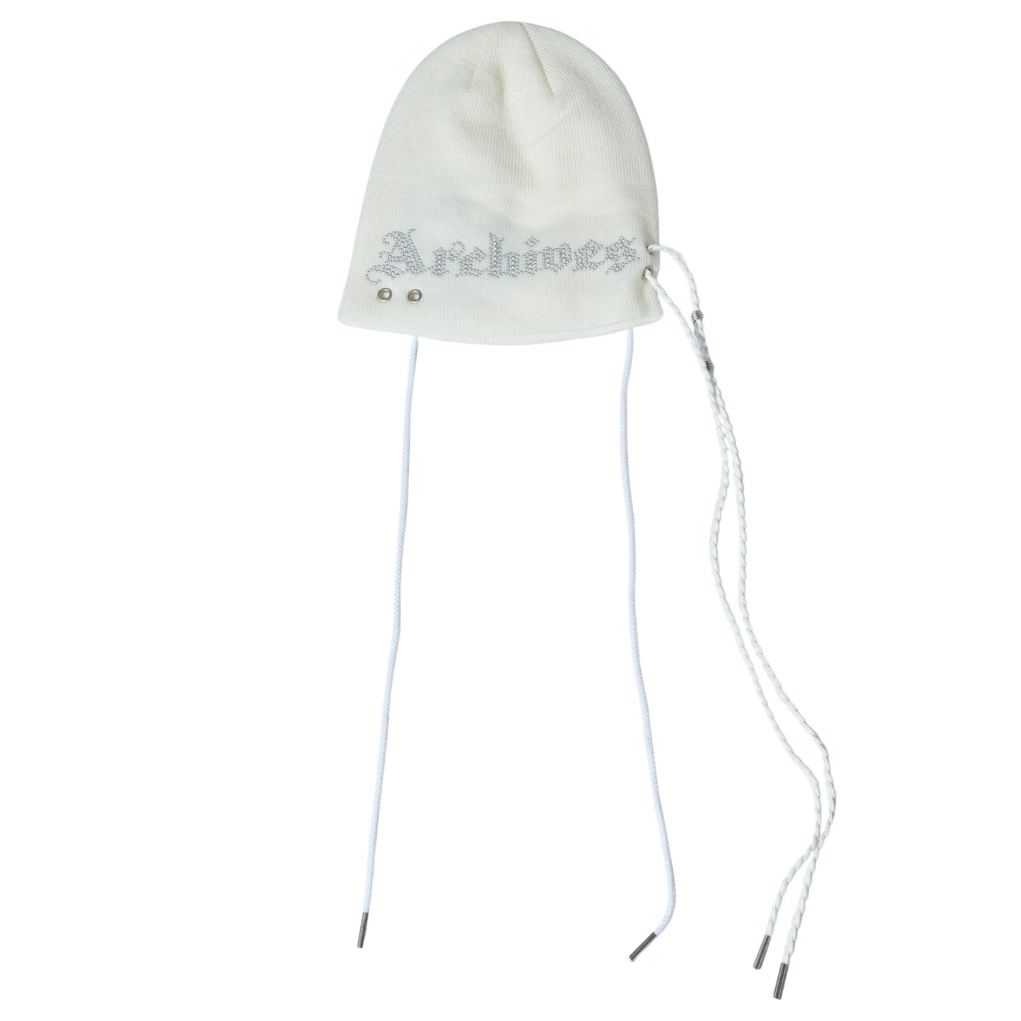 ARCHIVES STRAPPY STUD BEANIE / IVORY