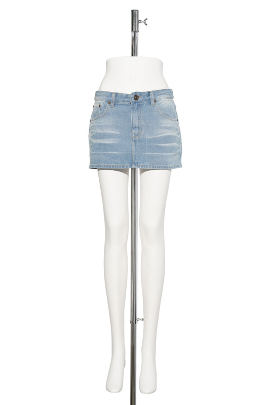 EMBOSSED DENIM SKIRT / ICE BLUE