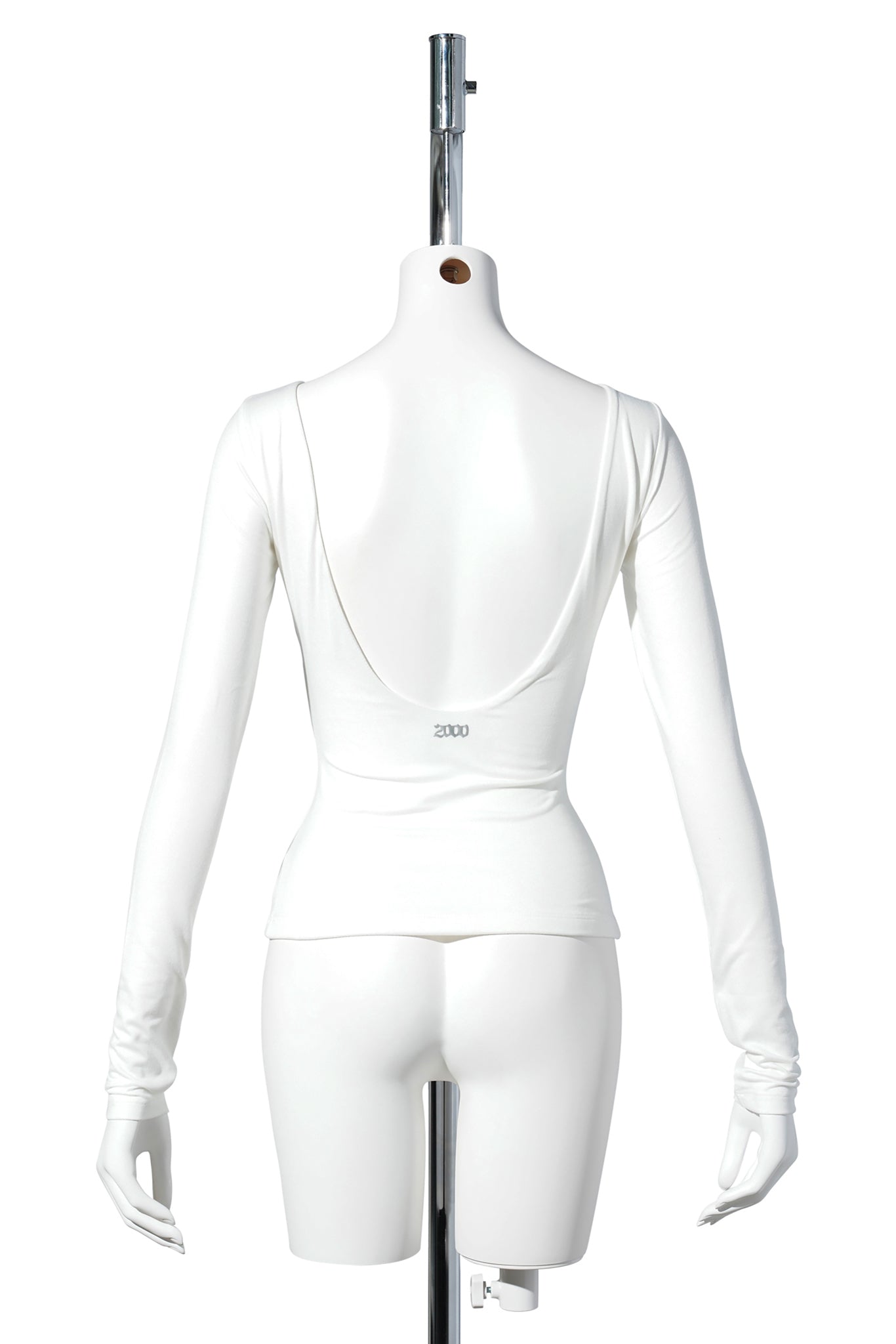 DEEP SCOOP BACK CONTOUR T / WHITE