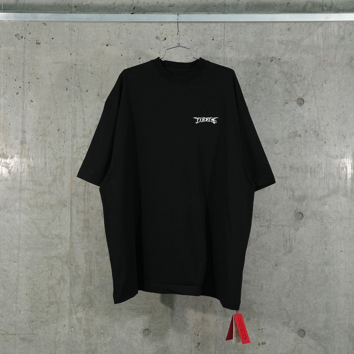 ''NERVE SHATTER'' OVERSIZED T-SHIRT / WASHED BLACK