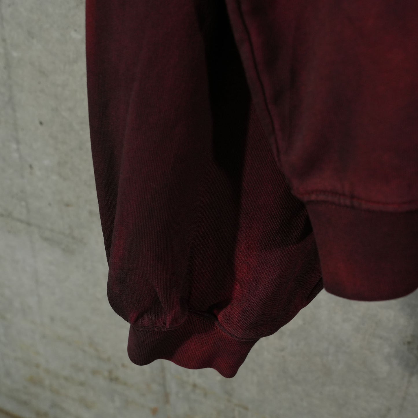 ''ICARUS WITH NO SUN'' BUBBLE HOODIE / STAINED RED