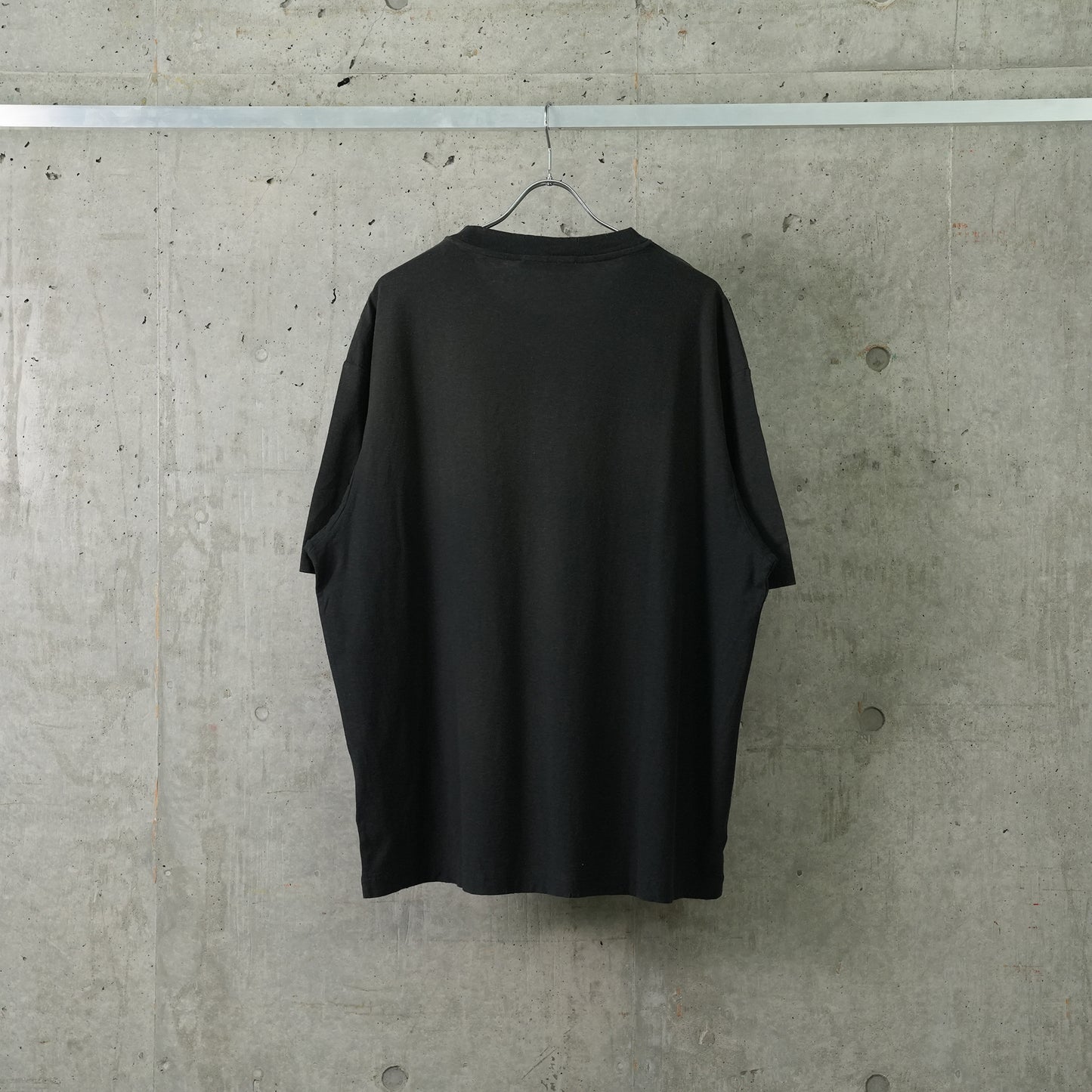 T-SHIRTS / BM0:FADED BLACK