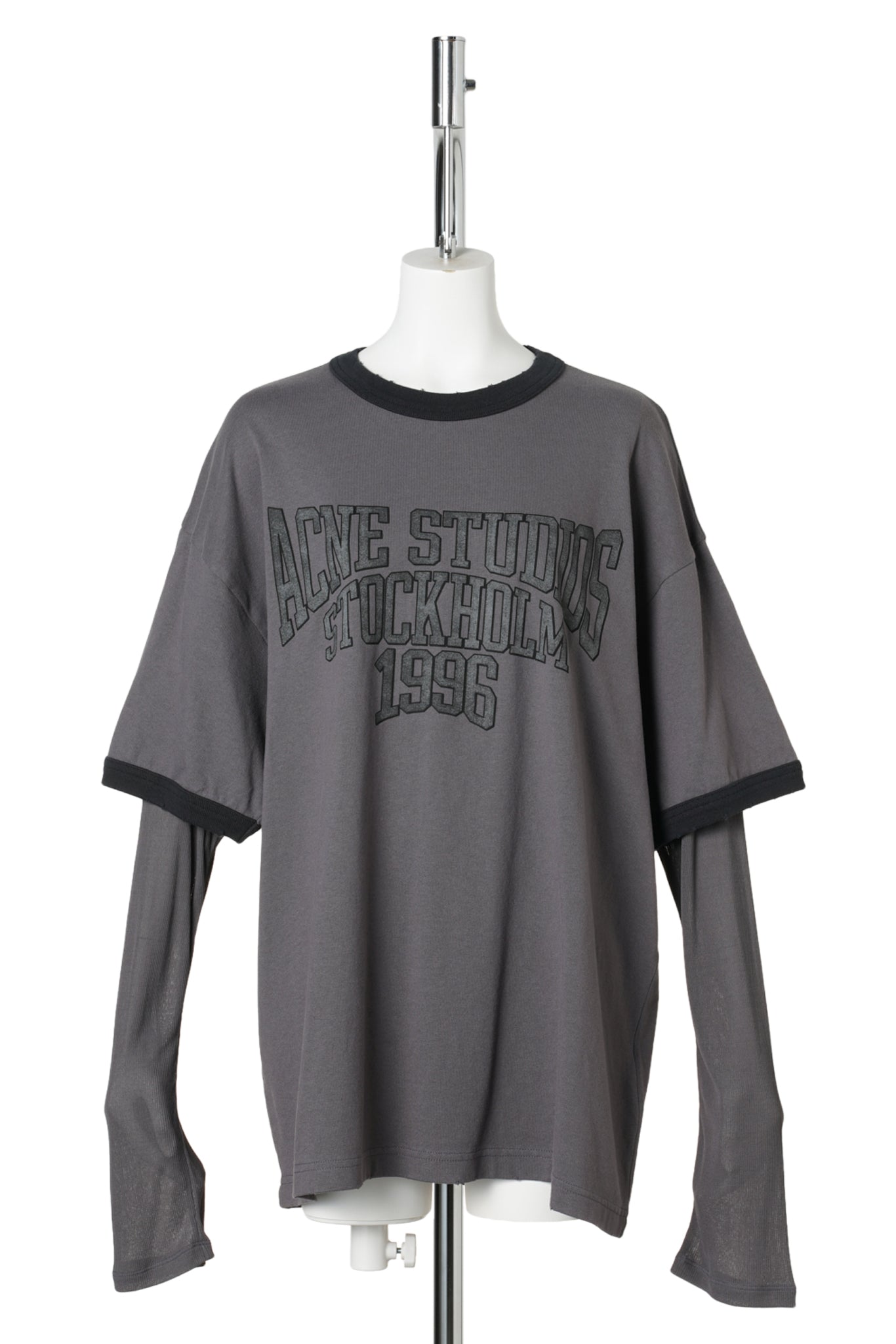 LAYERED GRAPHIC T-SHIRT / AVU:DARK PURPLE/BLACK