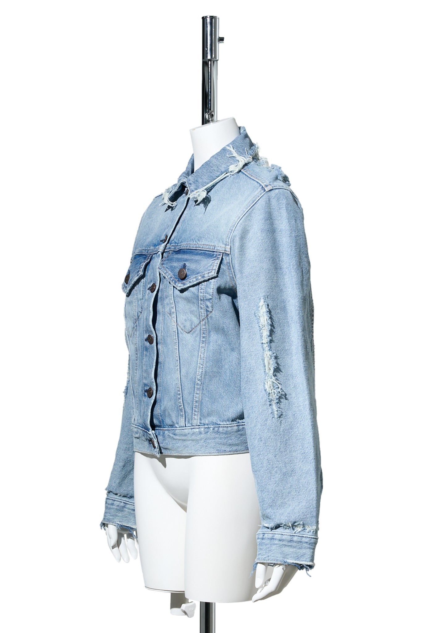 DISTRESSED DENIM JACKET / 228:LIGHT BLUE