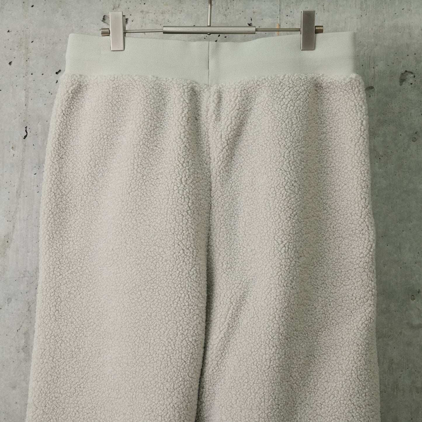 ATHLETICS PANT / SESAME