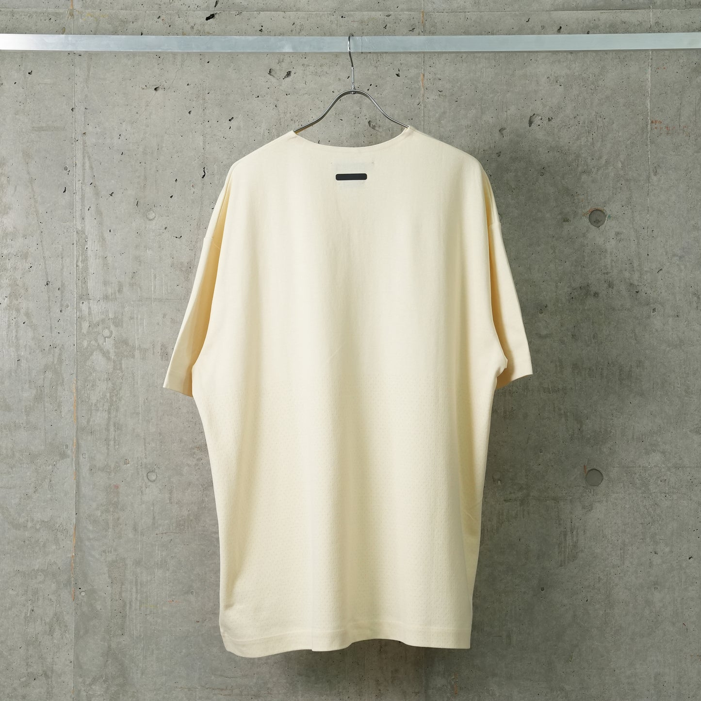 ATHLETICS TR TEE / PALE YELLOW