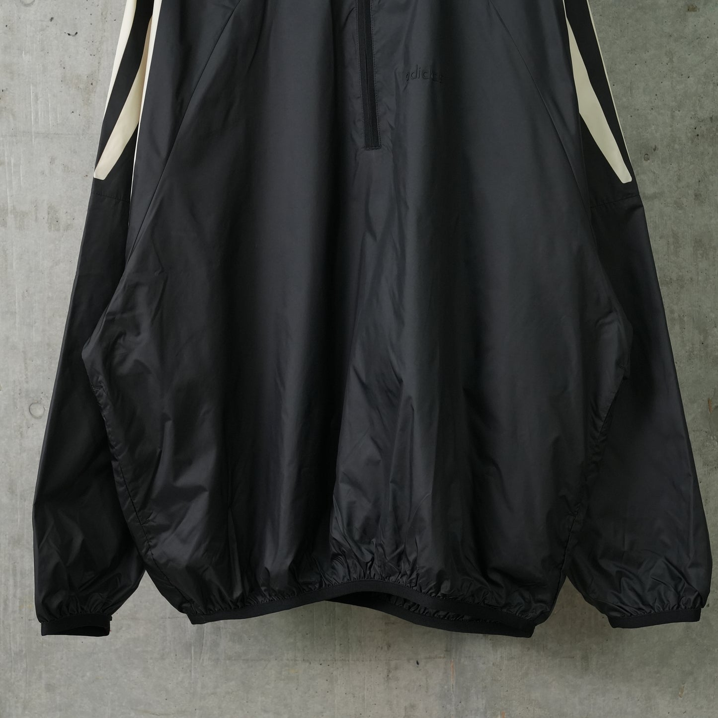 ATHLETICS JKT / BLACK