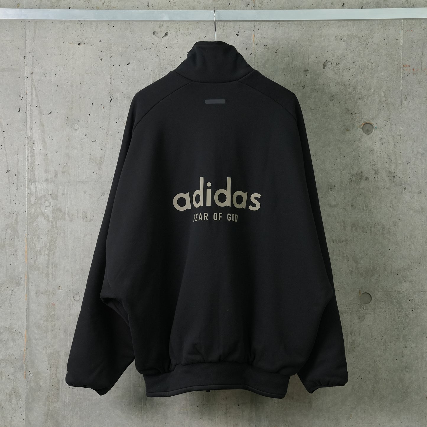 ATHLETICS TT / BLACK