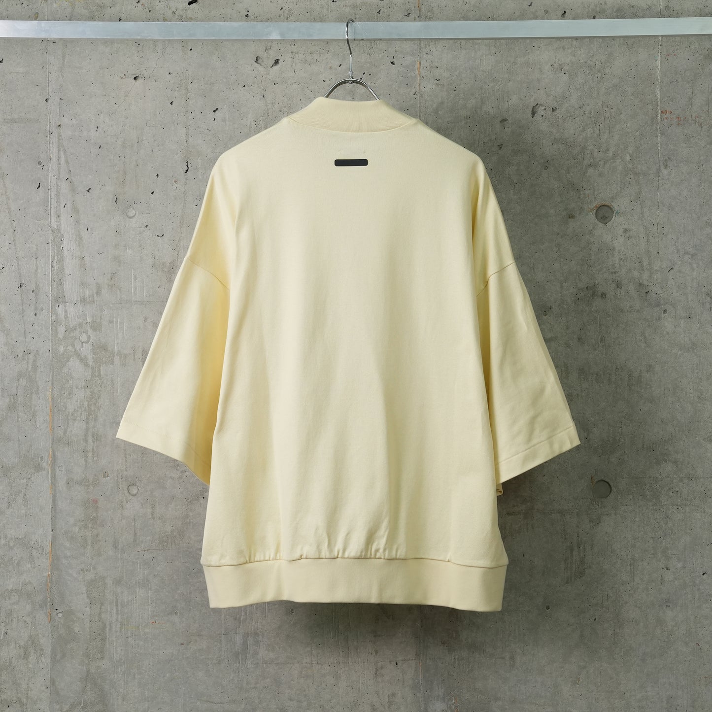 ATHLETICS 3/4 TEE / PALE YELLOW