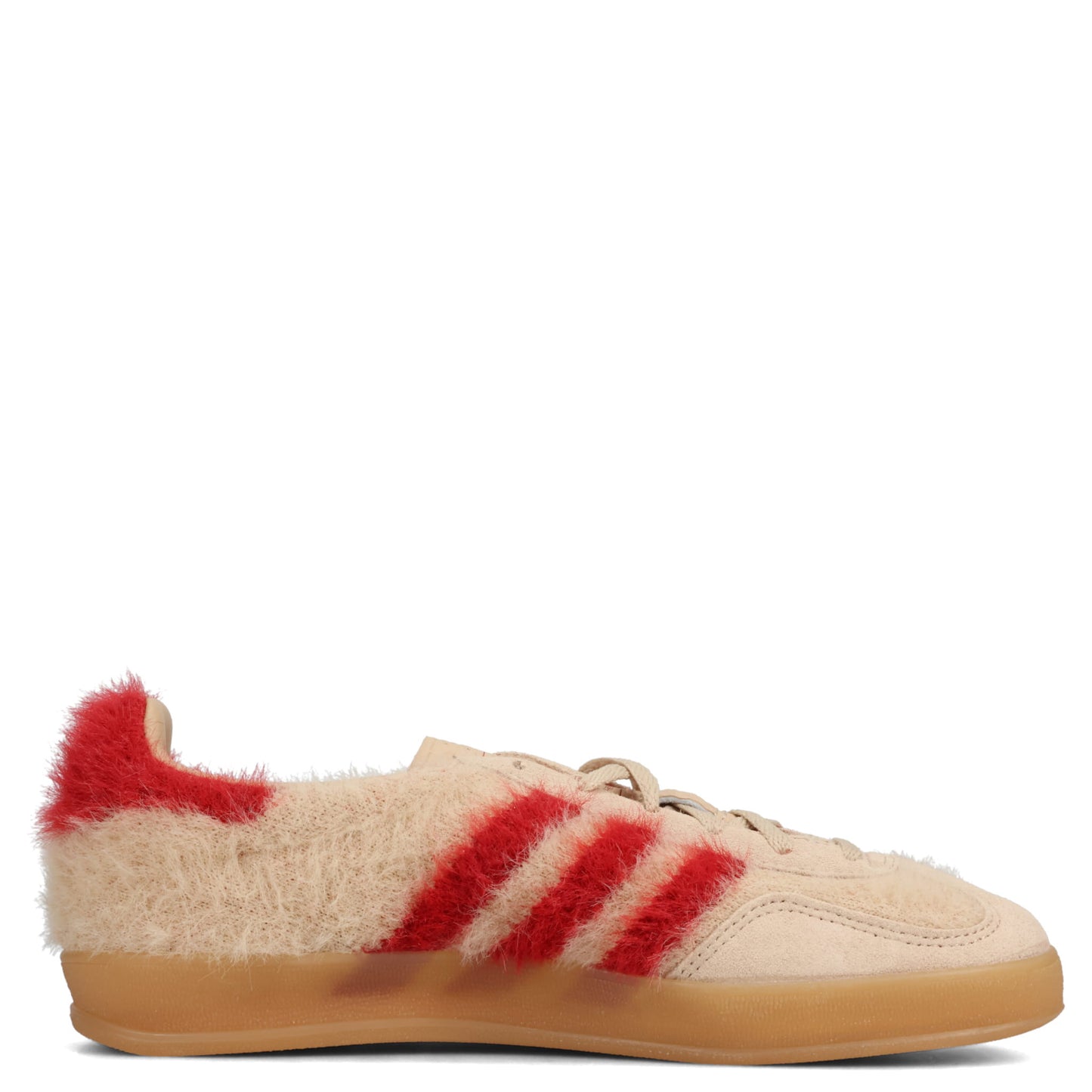 GAZELLE INDOOR W / MAGBEI/TMVIRE/GUM3