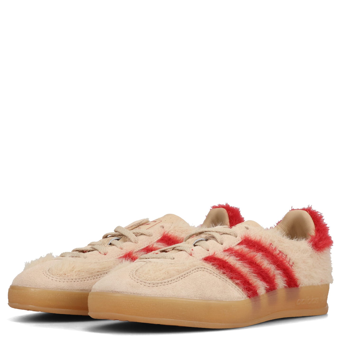 GAZELLE INDOOR W / MAGBEI/TMVIRE/GUM3